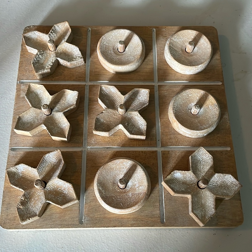 🔥 2/$25 - Tic Tac Tow wooden puzzle game